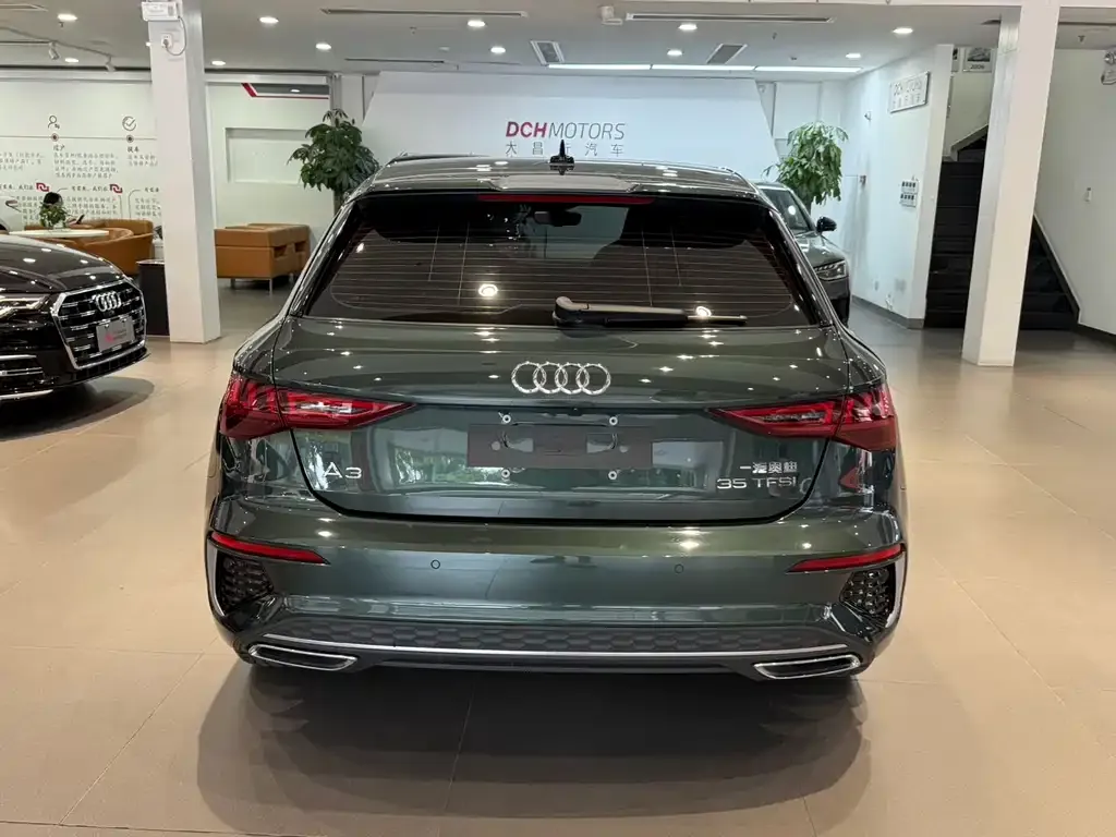 Audi A3 — фото 2
