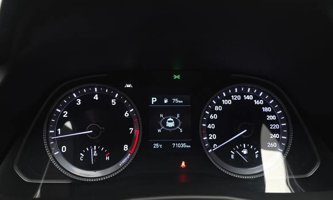 Hyundai Sonata — фото 2