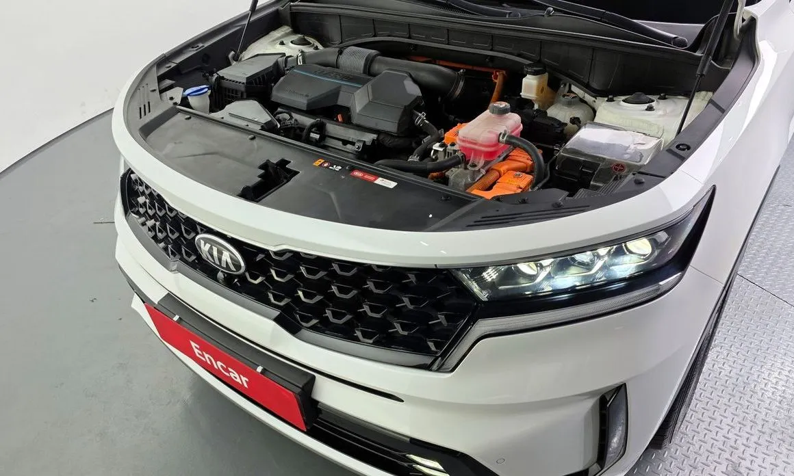 Kia Sorento — фото 7