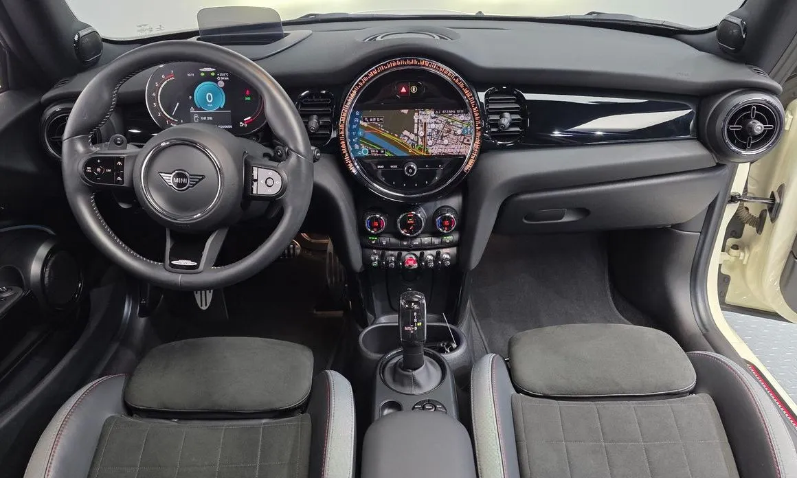 Mini Cooper 2022 из KR, фото 10