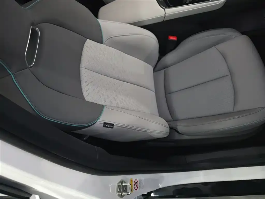 Changan UNI-T 2023 из CN, фото 4