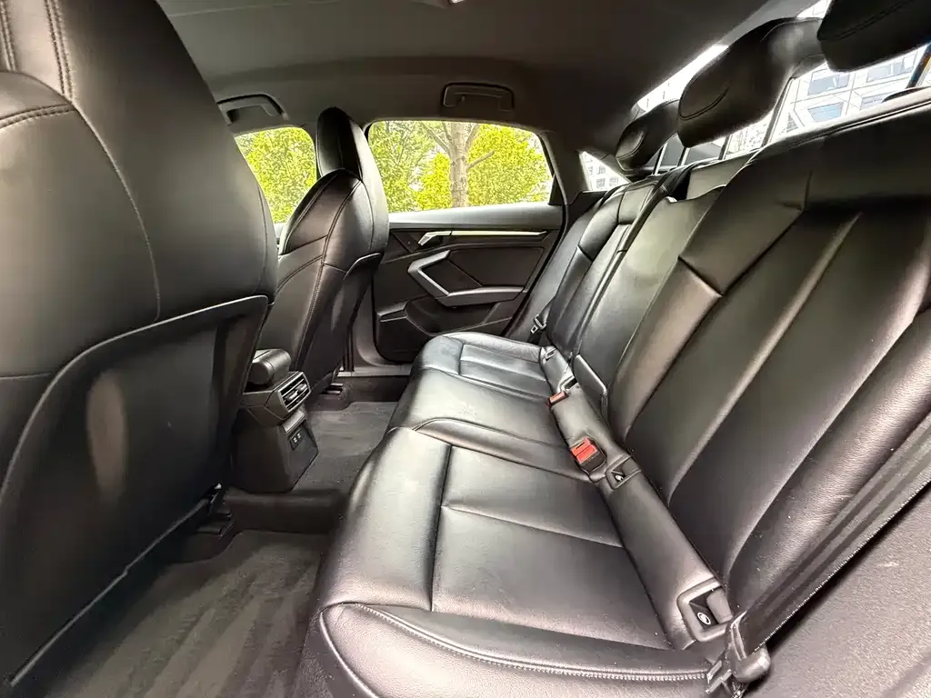 Audi A3 2021 из CN, фото 2
