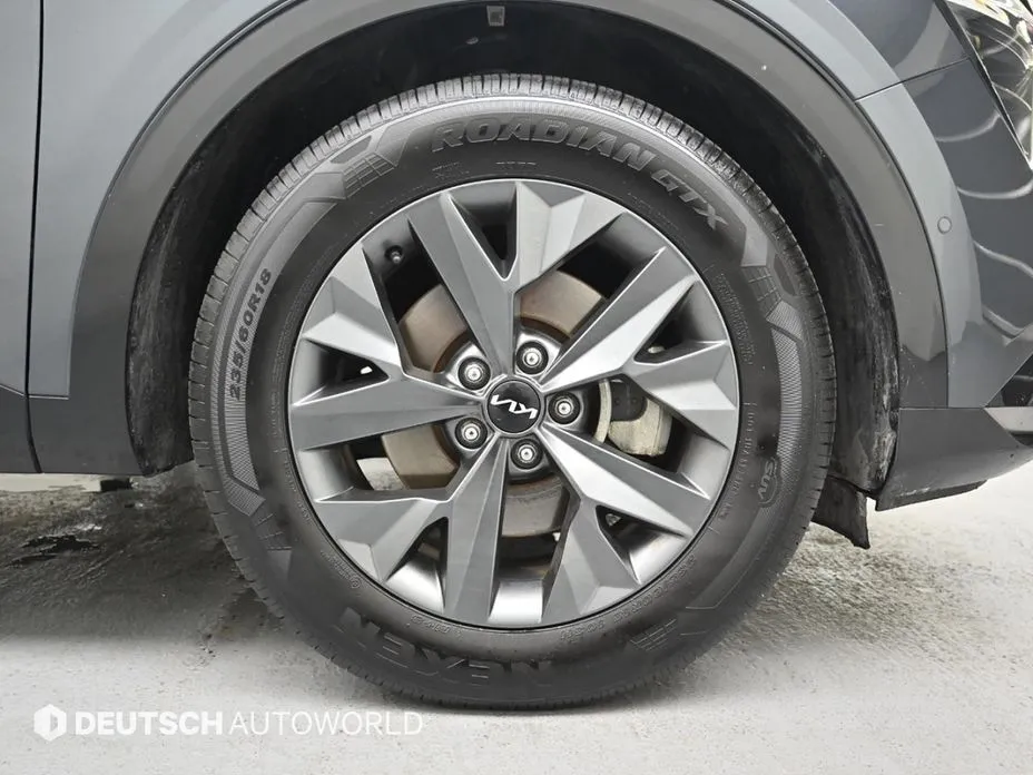 Kia Sportage — фото 9