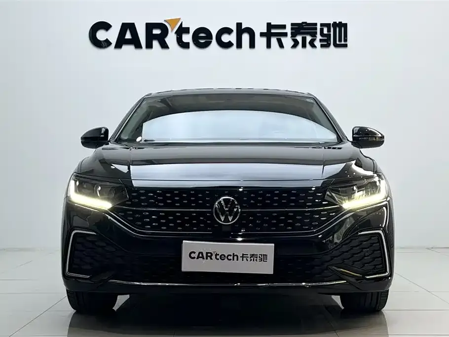 Volkswagen Passat — фото 2