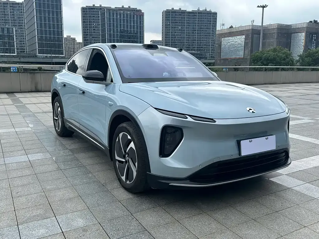 NIO EC6 — фото 8