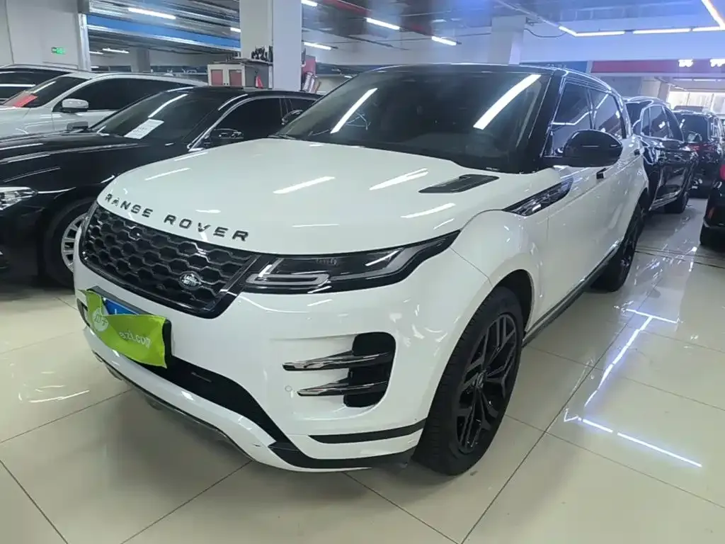 Land Rover Evoque — фото 1