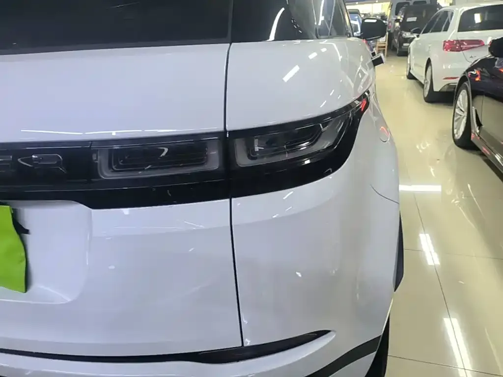 Land Rover Evoque — фото 2