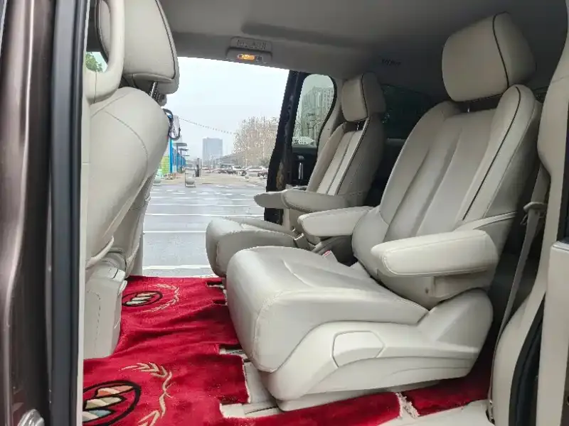 Buick GL8 2021 из CN, фото 6