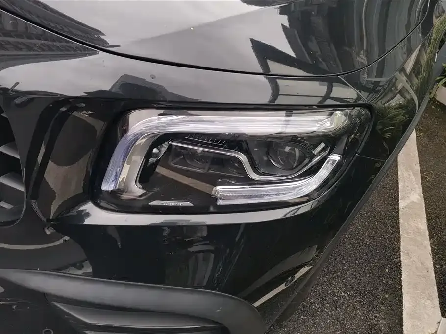 Mercedes-Benz GLB AMG 2023 из CN, фото 2