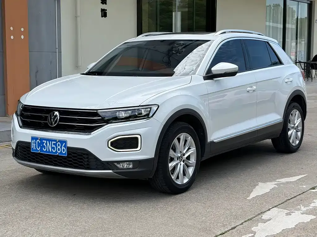 Volkswagen T-Roc — фото 5