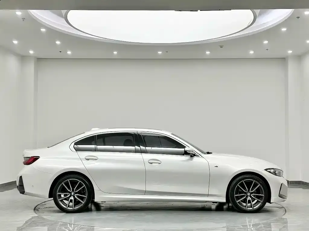 BMW 3 Series — фото 4