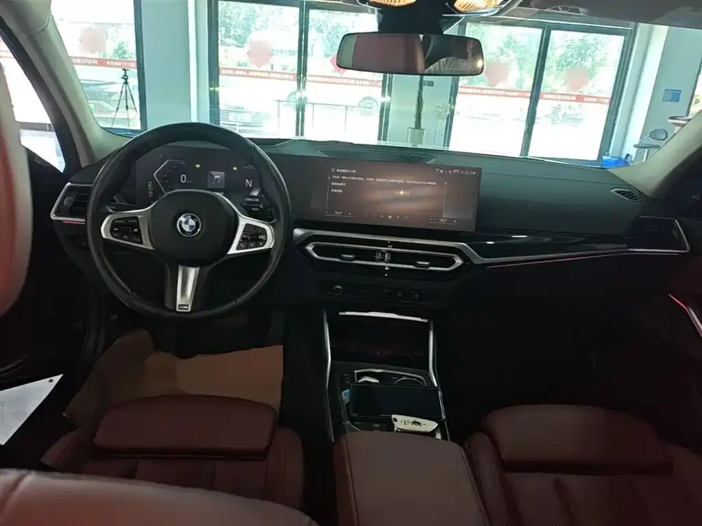 BMW i3 2024 из CN, фото 2