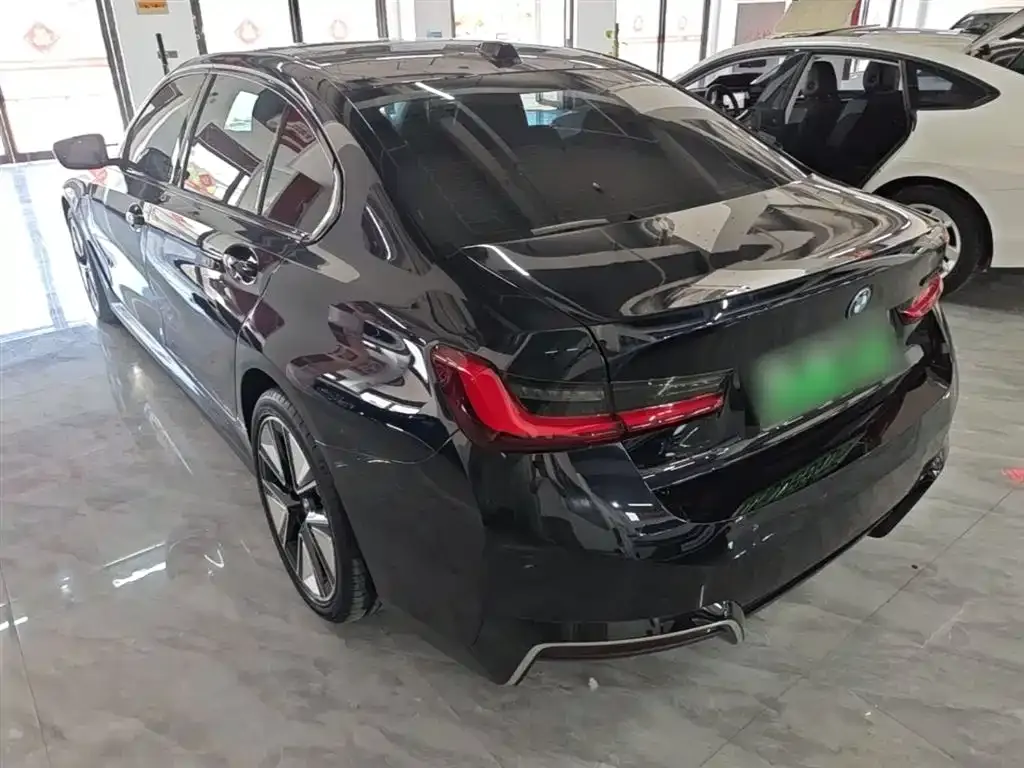 BMW i3 2024 из CN, фото 7