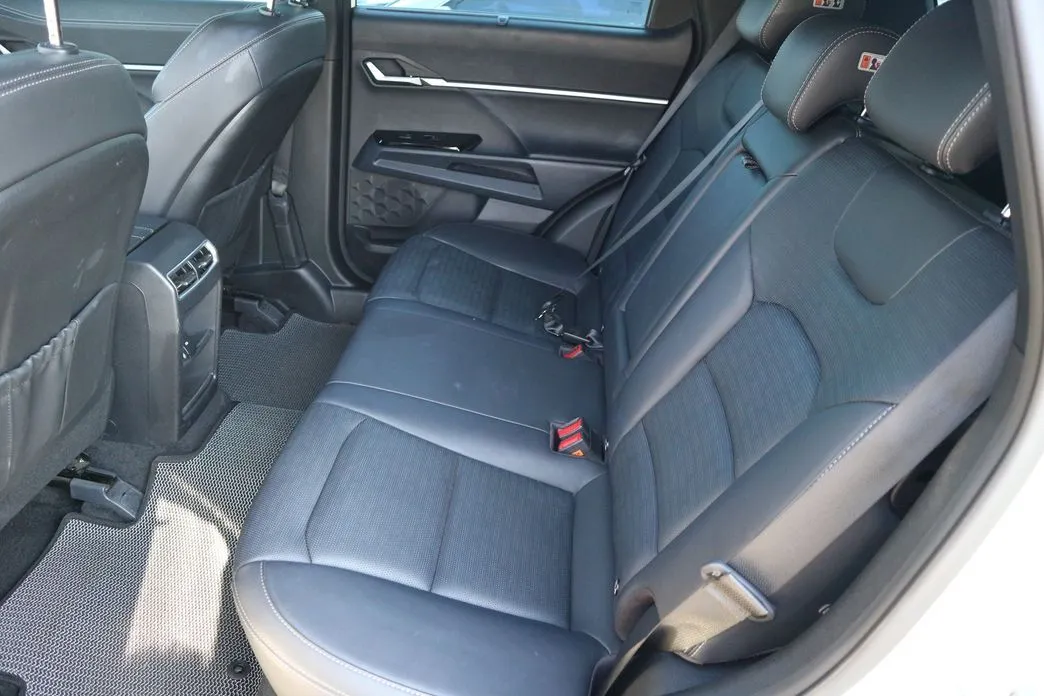 KG Mobility (Ssangyong) Torres 2023 из KR, фото 6