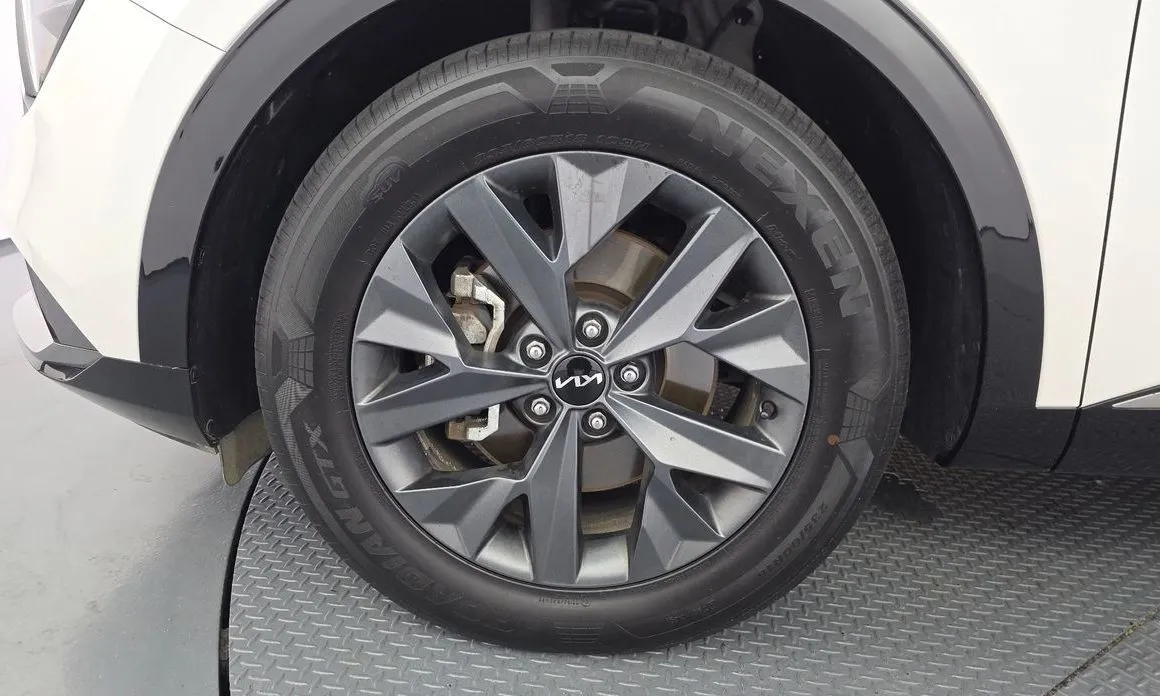 Kia Sportage — фото 10