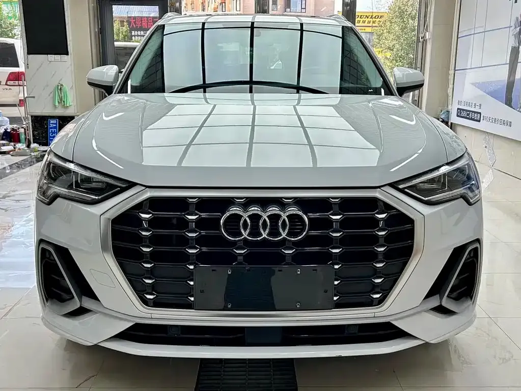Audi Q3 — фото 3