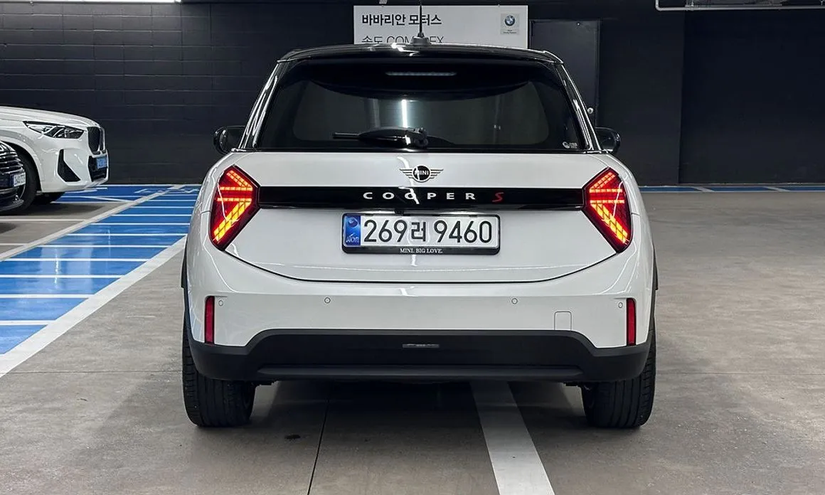 Mini Cooper 2025 из KR, фото 7