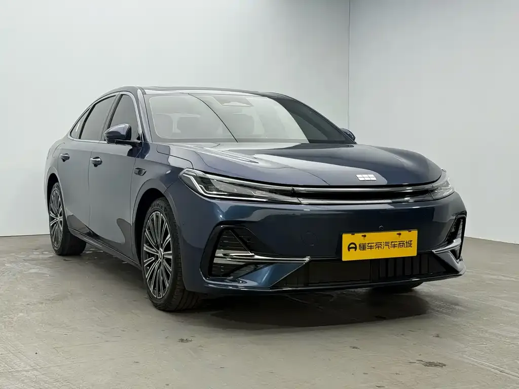Geely 银河A7 EM — фото 2