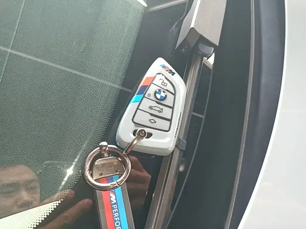 BMW 4 Series 2022 из CN, фото 9
