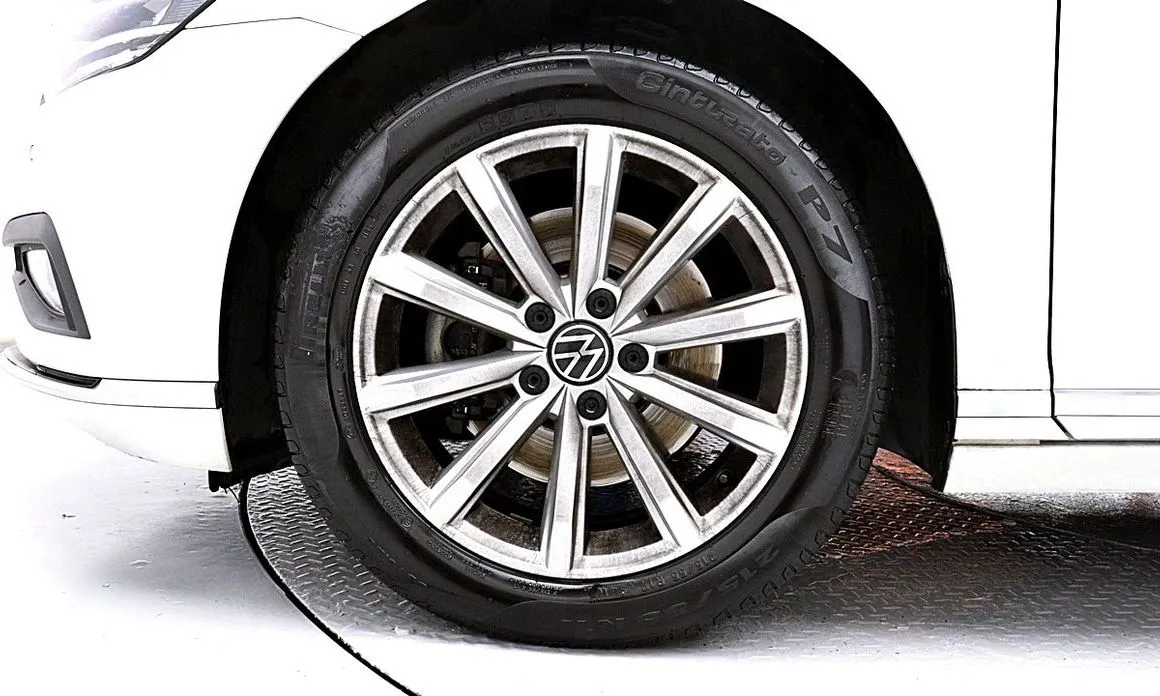 Volkswagen Passat 2021 из KR, фото 8