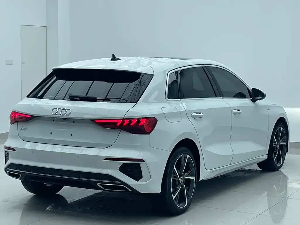 Audi A3 — фото 9