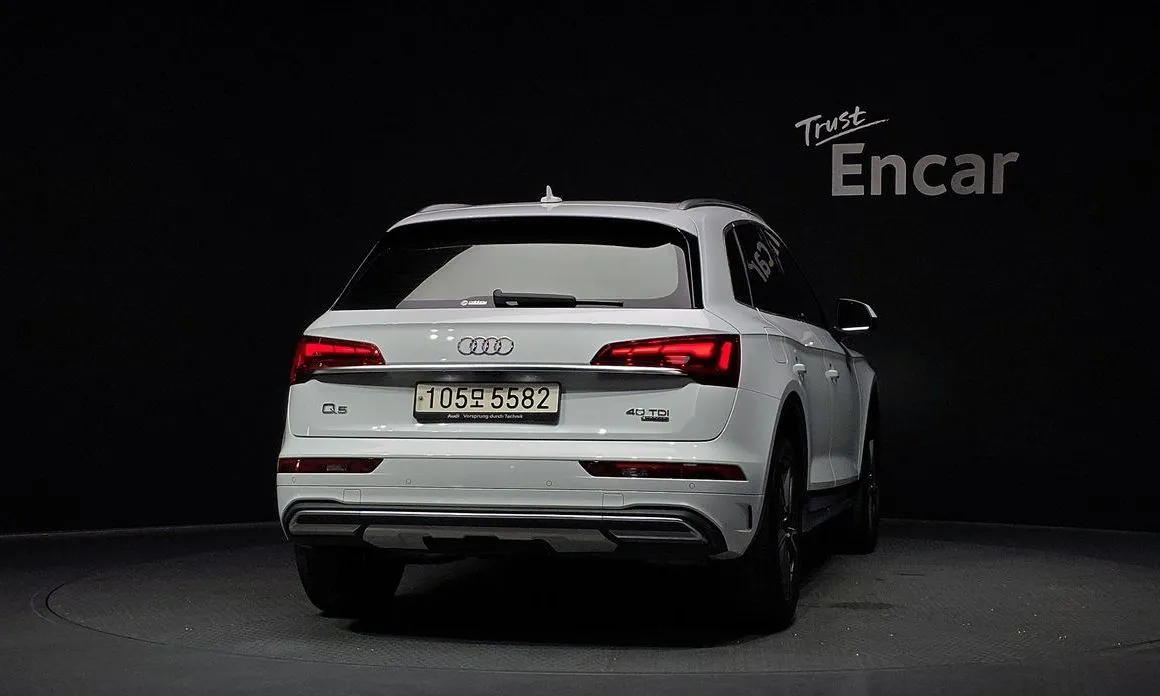Audi Q5 2021 из KR, фото 9