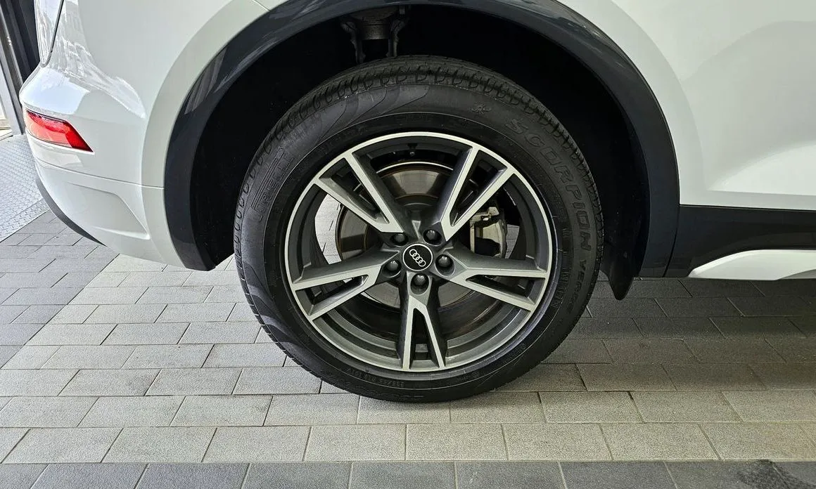 Audi Q5 2021 из KR, фото 3