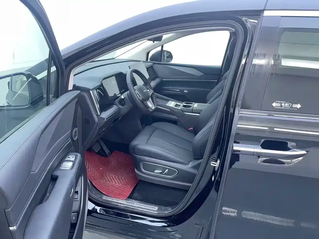 BYD M9 2025 из CN, фото 6
