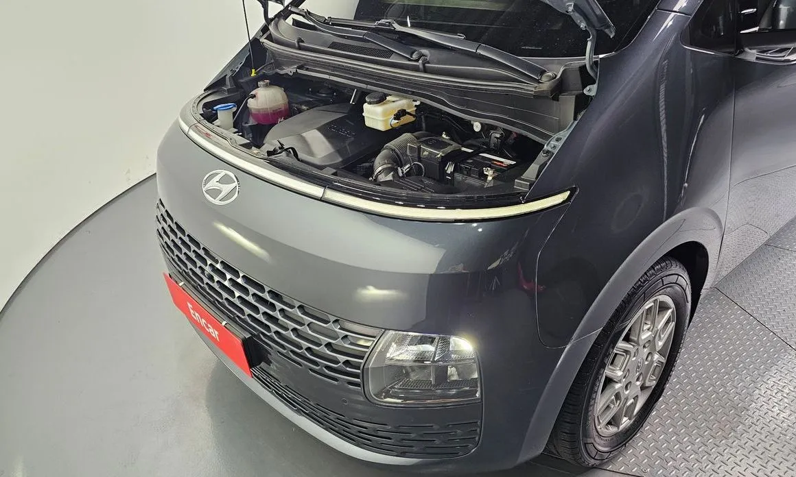 Hyundai Staria 2023 из KR, фото 4