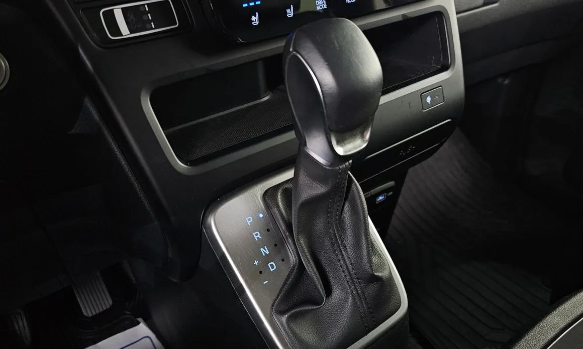 Hyundai Staria 2023 из KR, фото 8