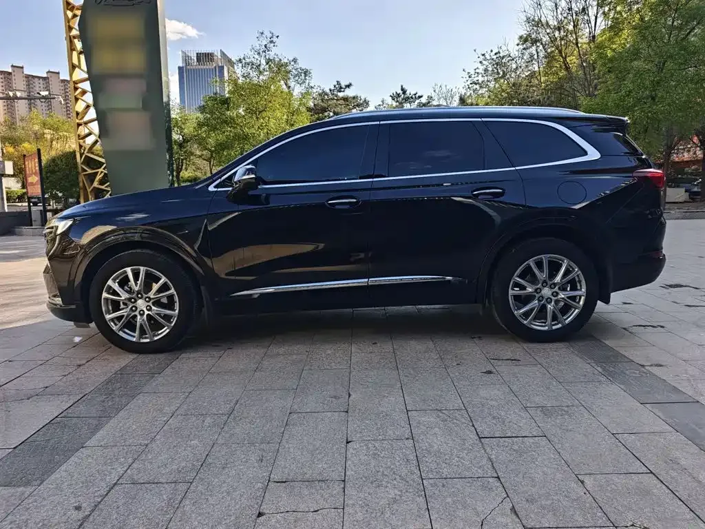 Buick Enclave — фото 10