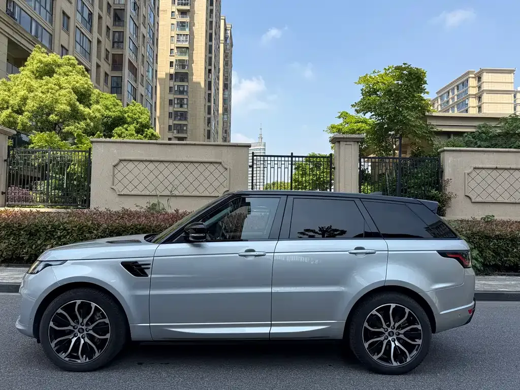 Land Rover Sport — фото 10