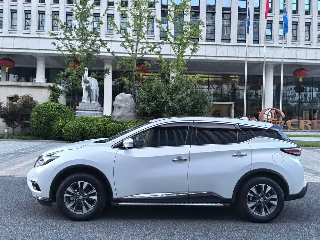 Nissan Murano — фото 10