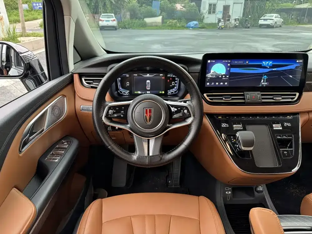 Hongqi HQ9 PHEV 2024 из CN, фото 4