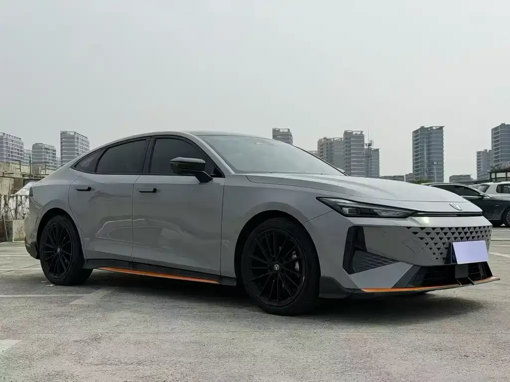 Changan UNI-V 2024 из CN, фото 6