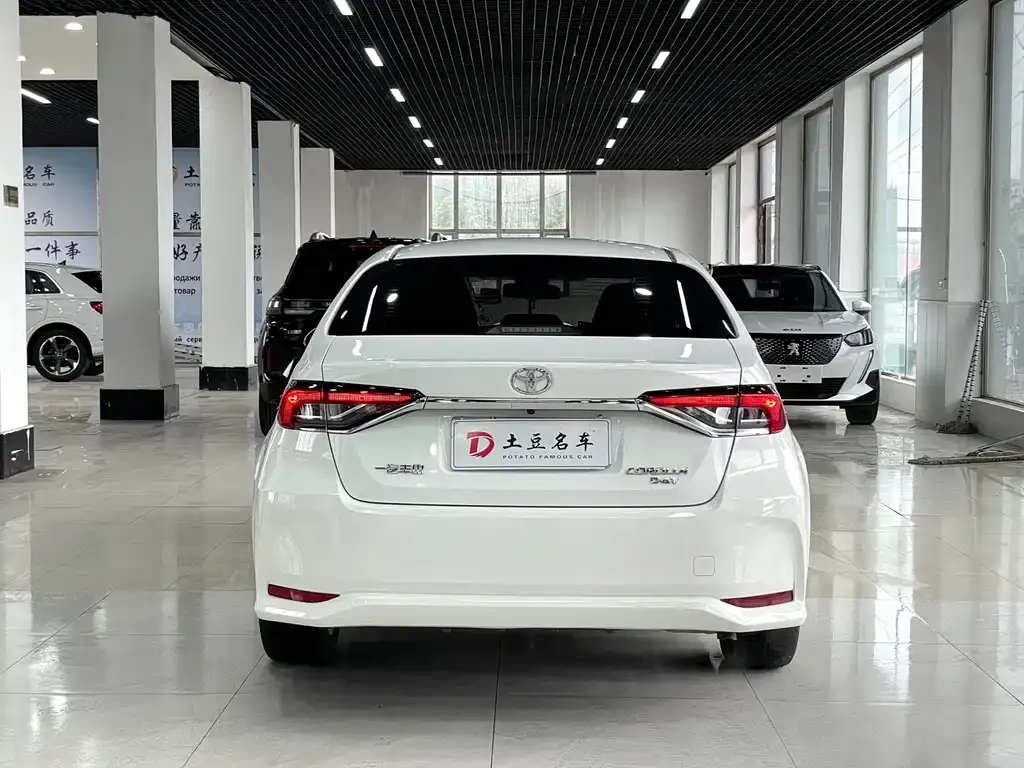Toyota Corolla 2023 из CN, фото 9