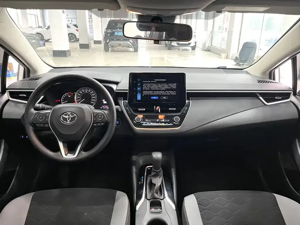 Toyota Corolla 2023 из CN, фото 7