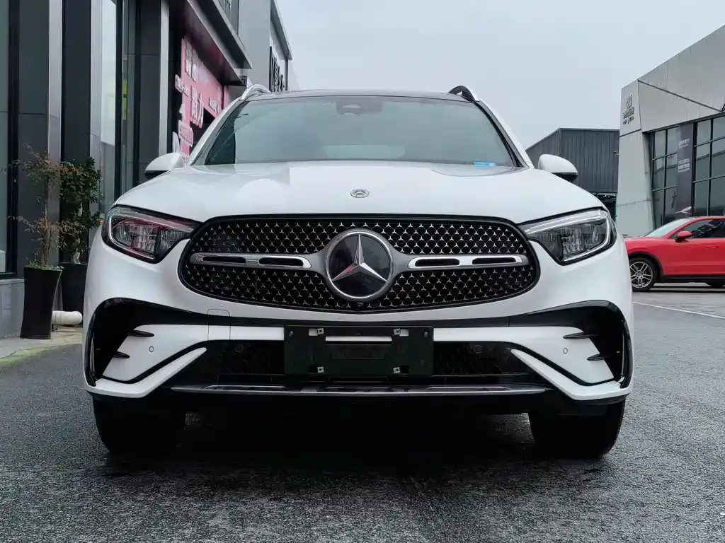 Mercedes-Benz GLC — фото 9