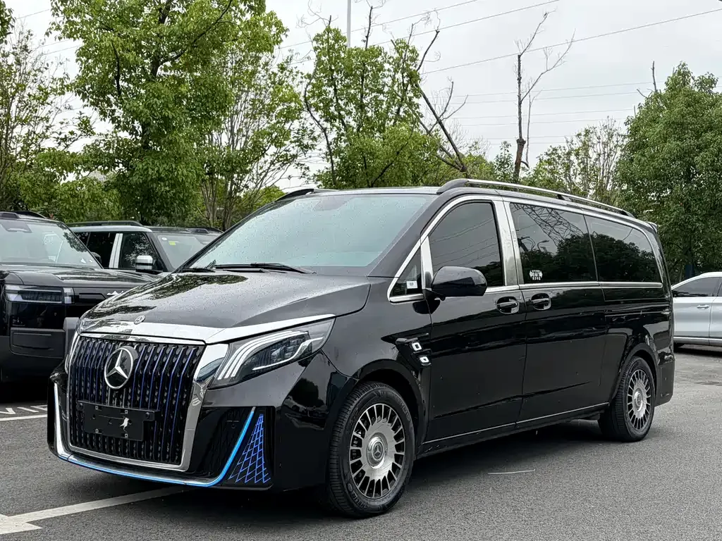 Mercedes-Benz Vito — фото 1