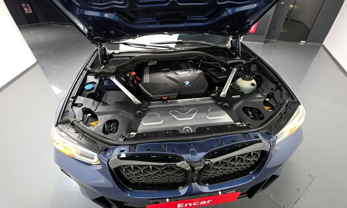 BMW X4 2023 из KR, фото 5
