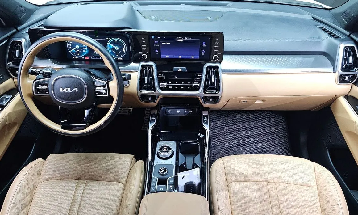 Kia Sorento — фото 8