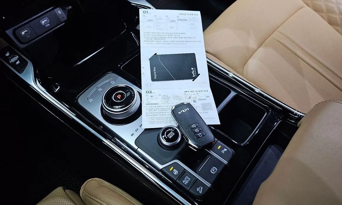 Kia Sorento — фото 4