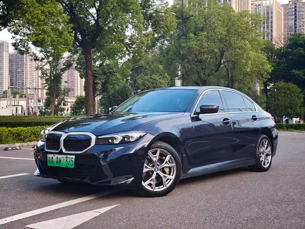 BMW i3 — фото 1