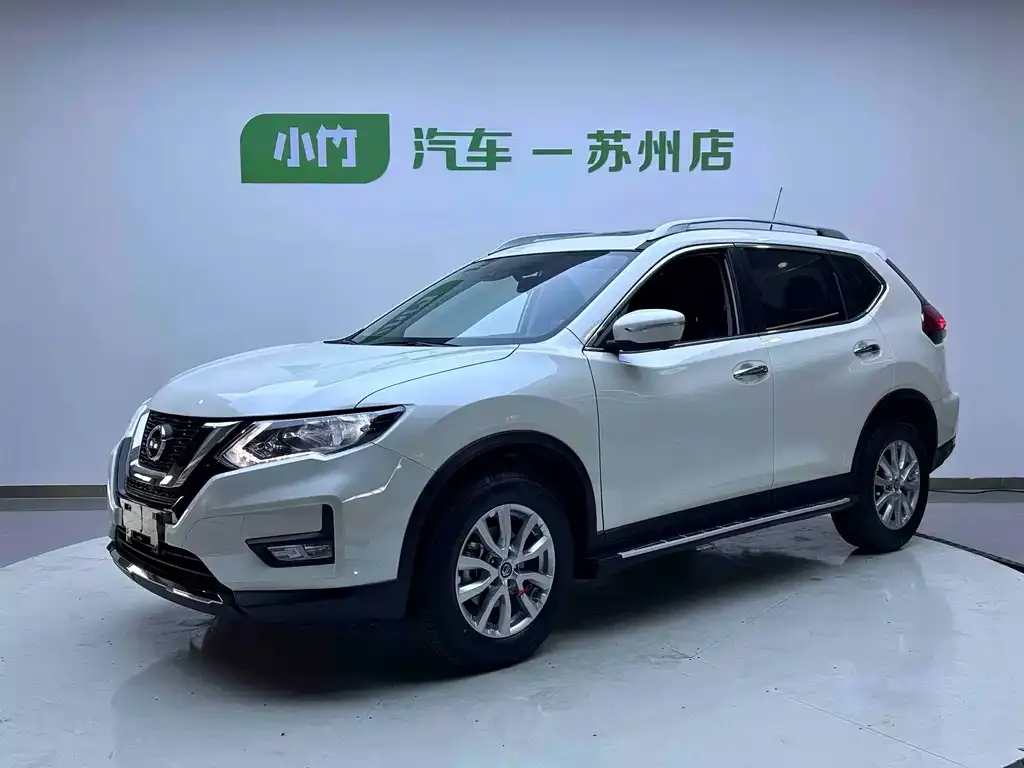 Nissan X-Trail — фото 1