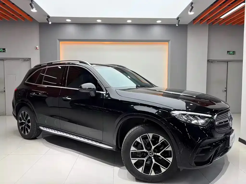 Mercedes-Benz GLC 2024 из CN, фото 2