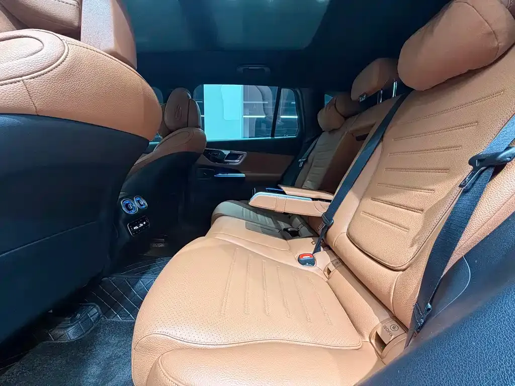 Mercedes-Benz GLC 2024 из CN, фото 4