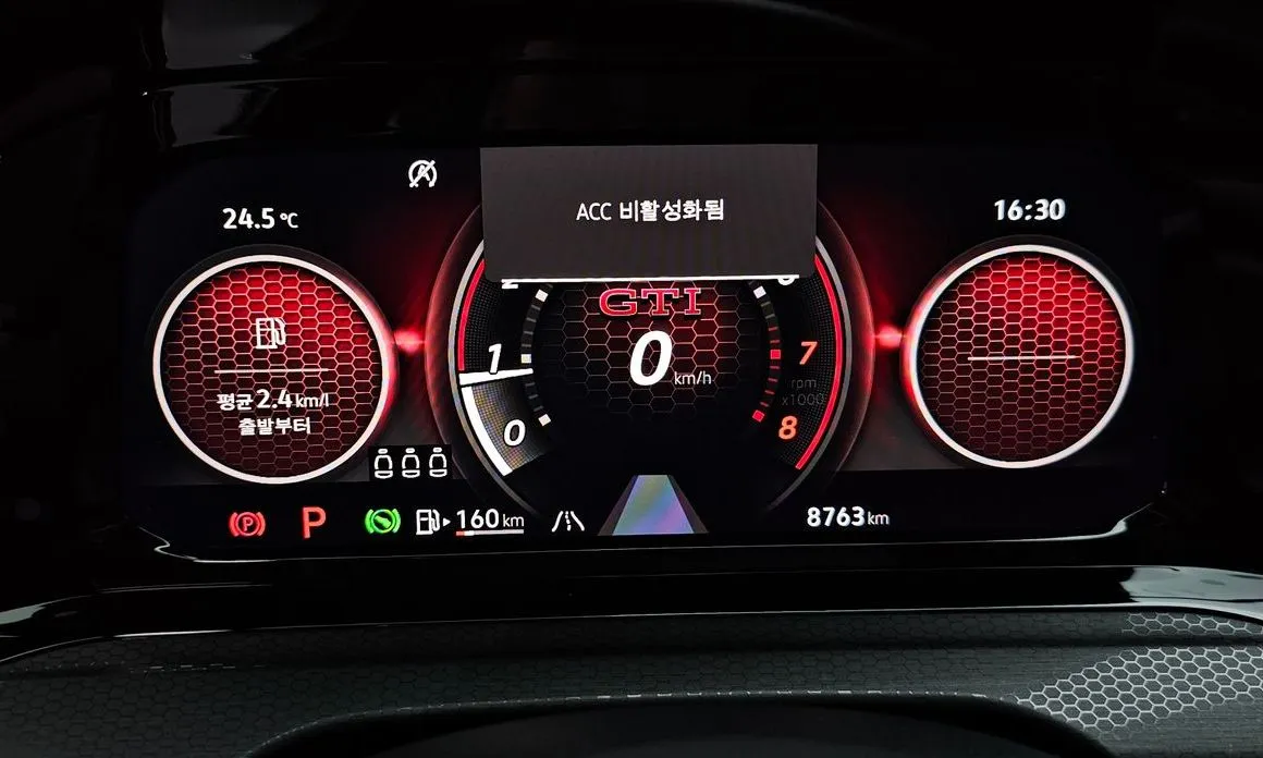 Volkswagen Golf 2024 из KR, фото 4