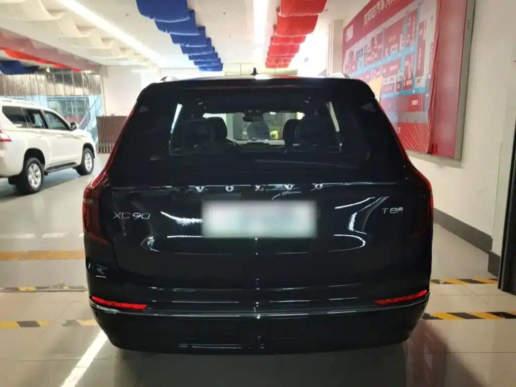 Volvo XC90 PHEV 2025 из CN, фото 3