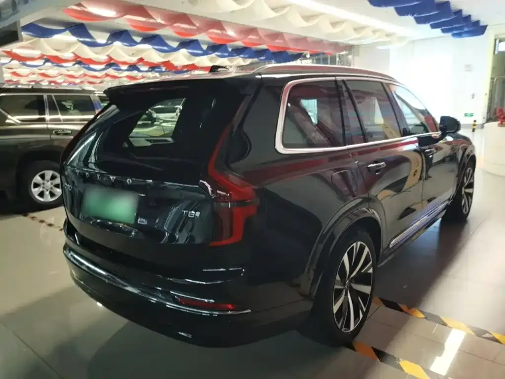 Volvo XC90 PHEV 2025 из CN, фото 9