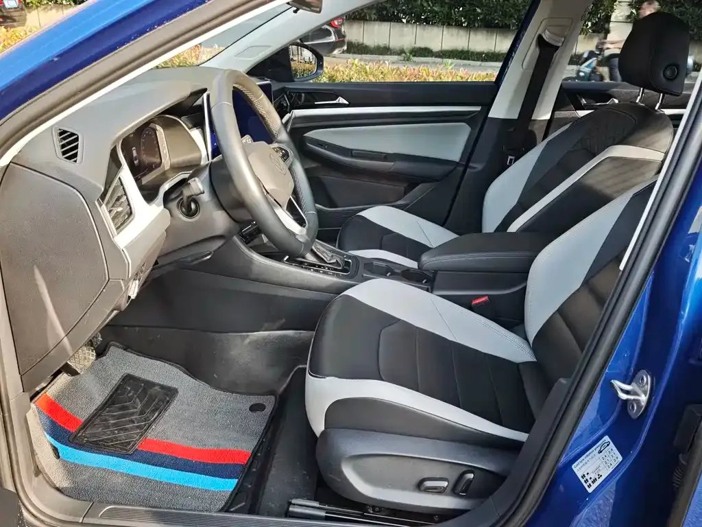 Volkswagen Bora 2022 из CN, фото 4